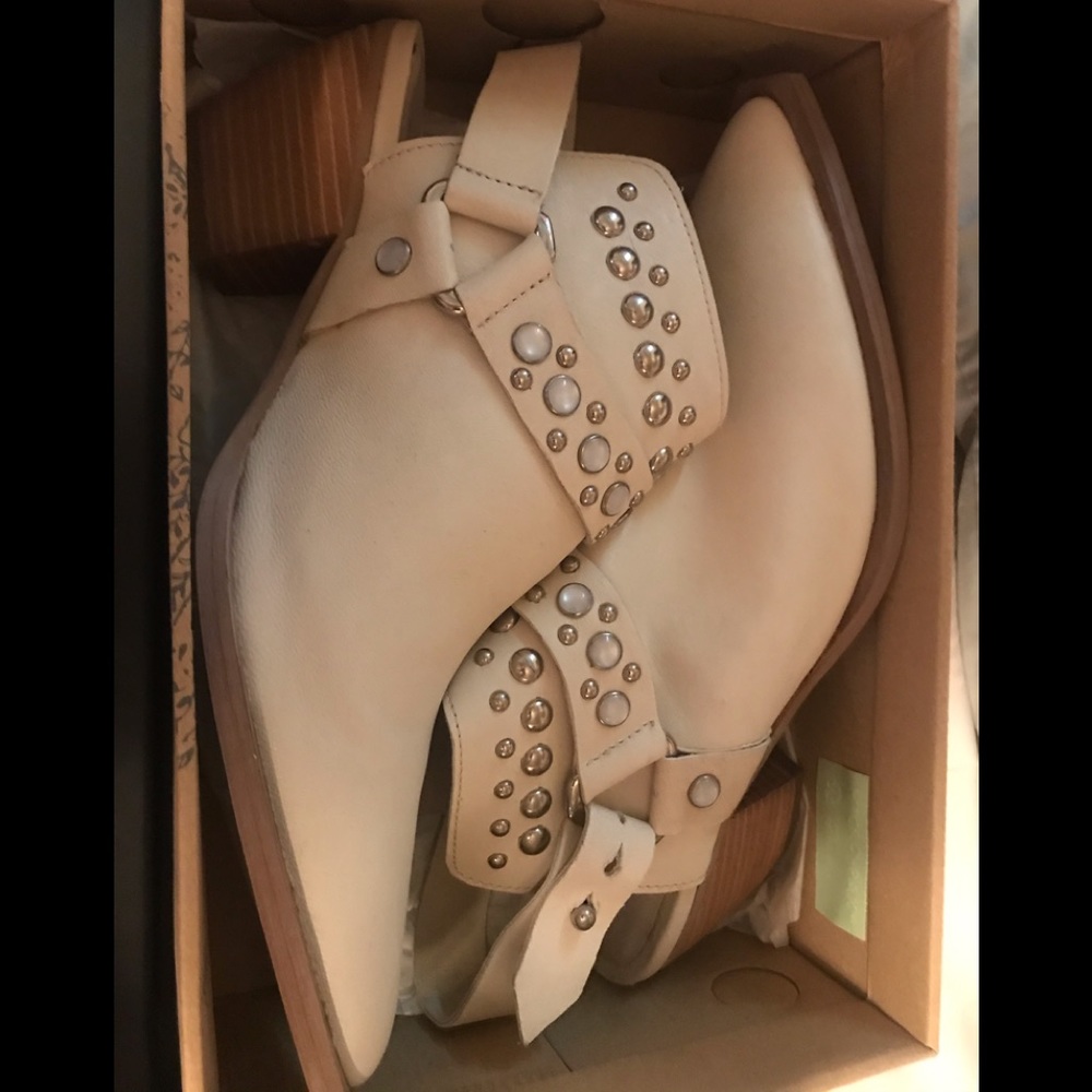Free Reign Studded booties